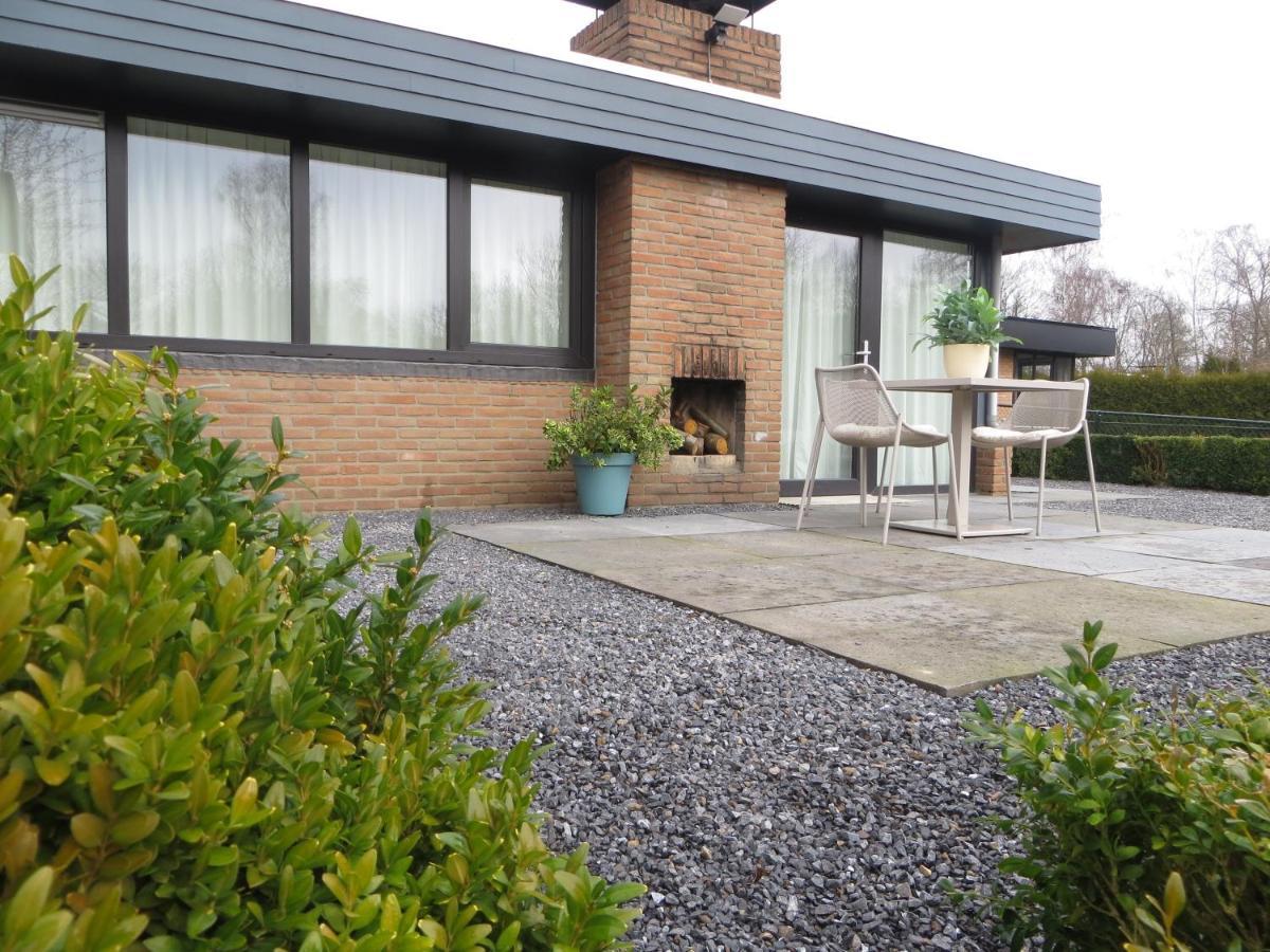 Gerenoveerd Huisje Gelegen Aan Water Bij Bos Villa Lanaken Exterior foto